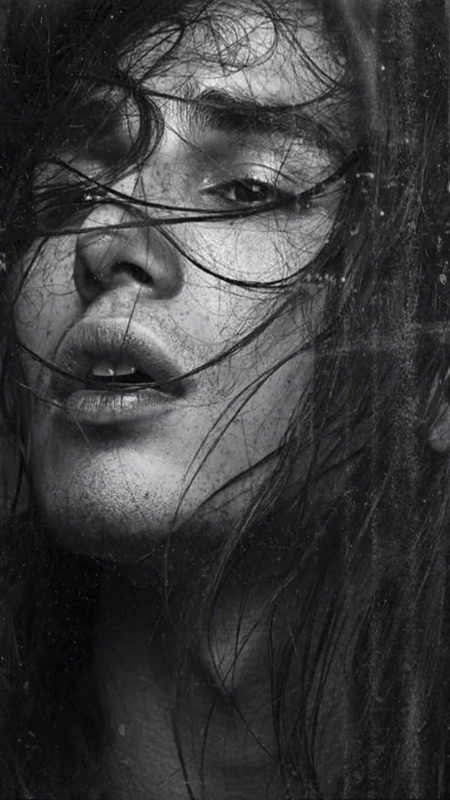 جنت سے جی لرزنے لگا جب سے یہ سنا حضور ،
اہل جہاں وھاں بھی ملیں گے یہاں کے بعد ،