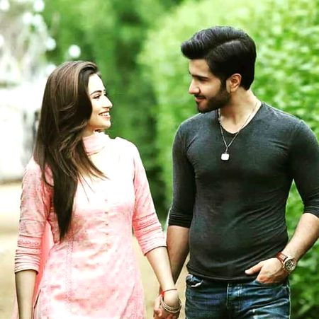 Zindagi aur kuch bhi nahi😘😘
Teri meri kahani hai😍😍😍😘