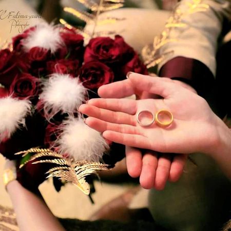 ﺳﺎﺭﺍ ﮐﻤــﺎﻝ ﻣﺤﺒﺖ ﮐﺎ ہے ﻭﺭﻧﮧ !!..

ﭘﺘﮭﺮ ﮐﯽ ﺩﯾﻮﺍﺭﻭﮞ ﮐﻮ ﮐﻮﻥ ﺗﺎﺝ ﻣﺤﻞ ﮐﮩﺘﺎ !!.❤