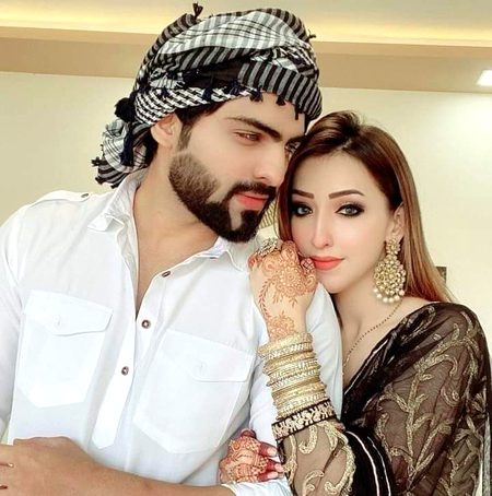 ٹوٹا نہیں کبھی میرے دل سے تیری محبت کا
راستہ💞👉
گفتگو ہو نا ہو تیری یاد ضرور آتی ہے .