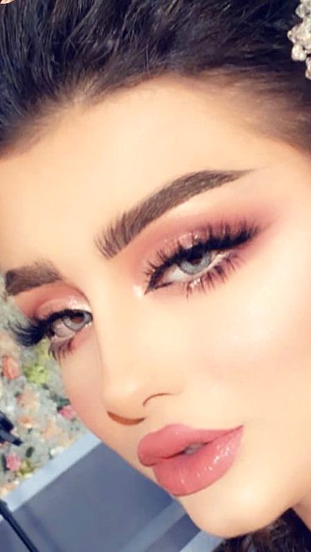 Beautiful People image