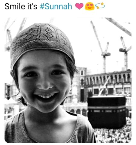 Hmesha muskuraaty rahen😊😊😊