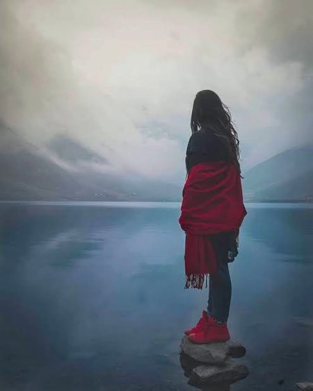 Zindagi bewafa Mai ny manah mgr🙄



Chor k rah Mai jao gye tum kdr🤔🤔