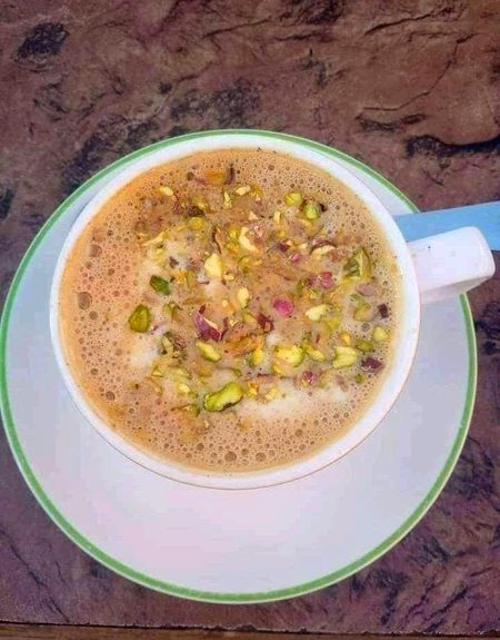 کہا ں ملتے ہیں ایسے موسم سوہانے

سفر ،چائے اور کچھ خیالات پرانے..
❣️❣️❣️