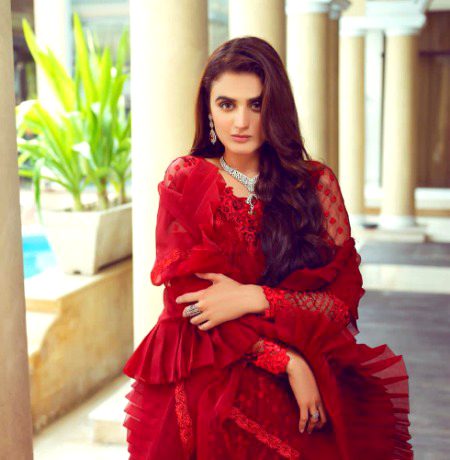 Hira Mani.....😘😍😘😍😘😍😘😍😘😍😘😍😘😍😘😘