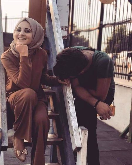 یہ جو محبت ہوتی ہے ناں 😊
یہ رنگت نہیں سنگت دیکھتی ہے