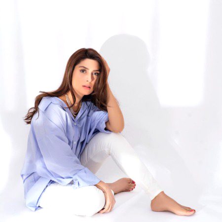 Pakistani Celebs image