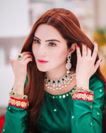 Beautiful People image