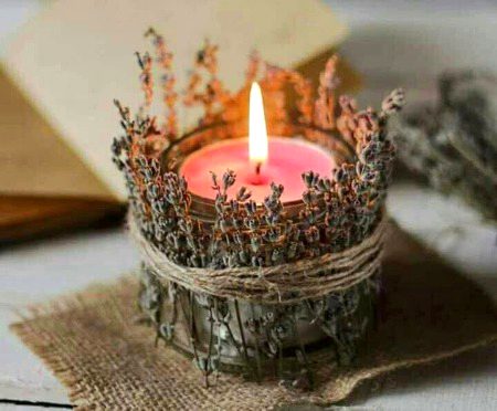 *جو چراغ صـــرف اپنے لیے جلتا ہے وہ آگ کے سِوا کُچھ نہیں...!* 
*اور چراغ دُوسروں کے لیے جلتا ہے وہ روشنی ہے، نُـــور ہے، شـعور کا ظہور ہے...!*