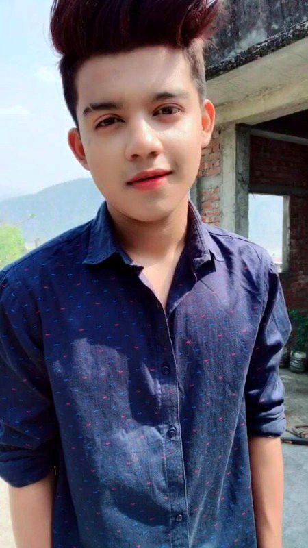 _🦋✨ - Khushyan tOo Taqdεεr mεiin hOtii haiiwn warna tasvεεr m tOo har kOii Muskuraw Lεtaw haiiw : ))