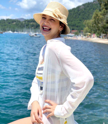 Turkish Celebs image