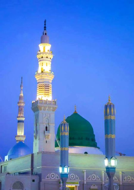Assalam o Alaikum
Aap ke baatay may lkh lkh kr aap ko
KS tarh raze kroo kasay mnao ap ko
Ap ko raze na kr paya to Mr jao ga may
Chote chote kirchia bn kr bikhar jao gay may
