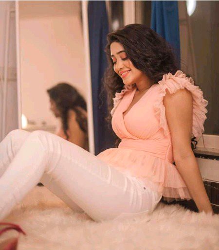 Shivangi joshi