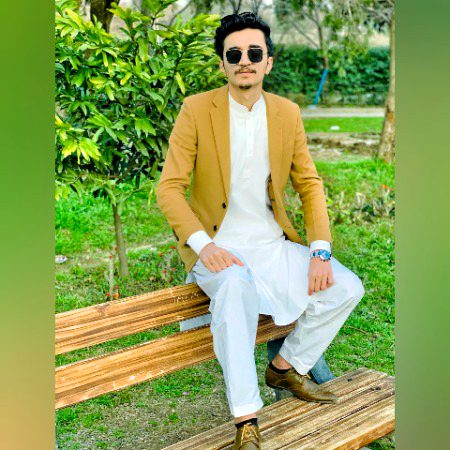 دل بھر گیا جب اس کا مجھ سے 
-
تو اسے اپنی عزت یاد آگئی.. 🔥💯