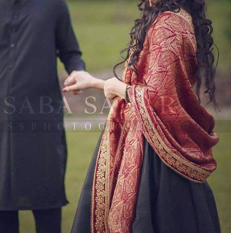 باپ سے ملتی ہے شوہر سے اجازات لے کر
بیٹی رخصت ہو جائے تو حقدار بدل جاتے ہیں 💔