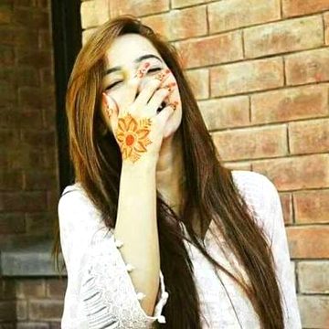 Sadhkye or qurban apnye ghr walo py😍 porah din insult krny k bdh  raat ko Abu ko khetyn asah ty inoh kch kherah he chadh ditah Kia bt Hy🤨