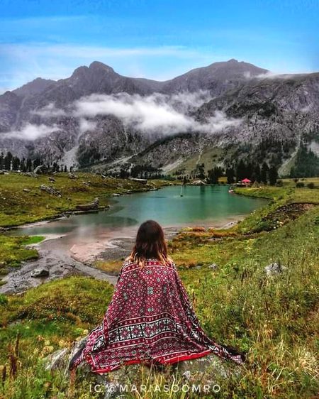 Rainbow lake domail astor gilgit pak😍..