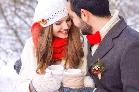 محبت میں شدت معنی نہیں رکھتی
محبت میں عزت معنی رکھتی ہے