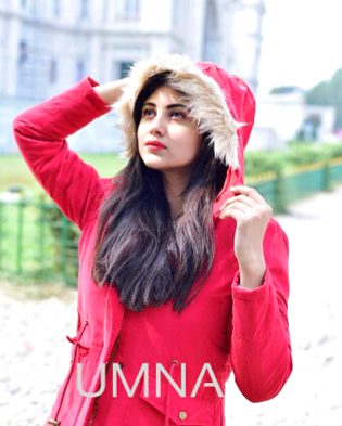 Itni sardi hai kih aesa lagta hai sardi sy sar hi ur jae ga