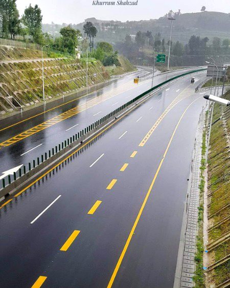 Abbottabad recieved first rain of Autumn season yesterday,beautiful view of Hazara Motorway 🛣