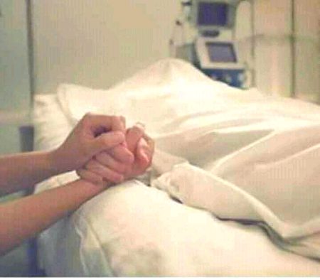 خُوب پھیلانا میرے مرنے کی خبر کو مرشد بہت سے دلوں کو سکون ملے گا