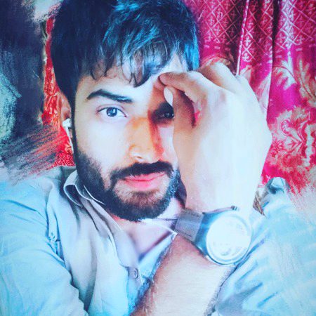 انداز  ہی تو بدلے ہیں الفاظ تو نہیں ❤❤❤

نام بھی وہی ہے اور  پہچان بھی وہی ❤❤