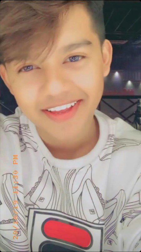 :')) Main Pyaar Mein Haaraw Naii Hun Par Awb Jo Bhi Hun Tumhraw Nahii Hun ..🙂💔