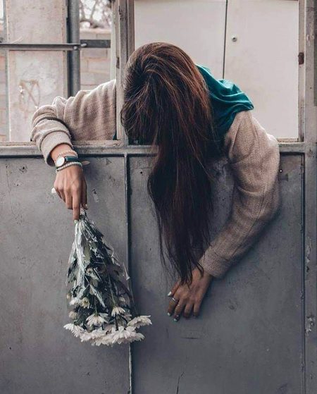 موت آ جائے غالب
دل نہ آئے کسی پہ💔