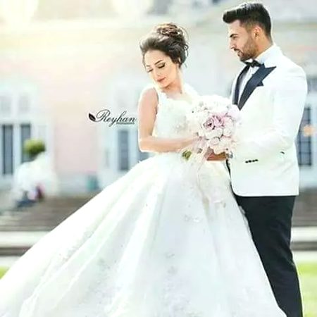 کہتے ہو کہ میرے علاوہ کسی سے بات نہ کرو

☺☺☺

ہاۓ ظالم ارادہ کیا ہے تیرا

😚😚😚

 ❤ A.B❤